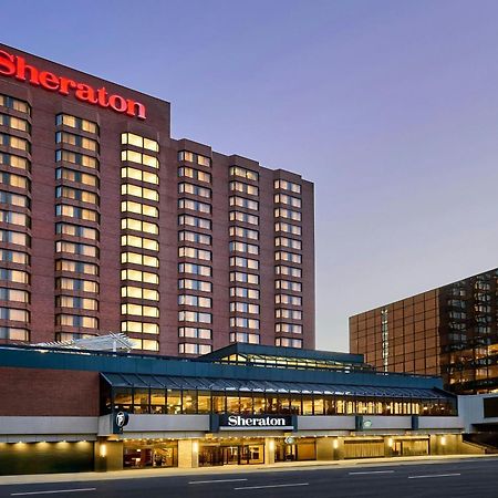 Sheraton Hamilton Hotel Exterior foto