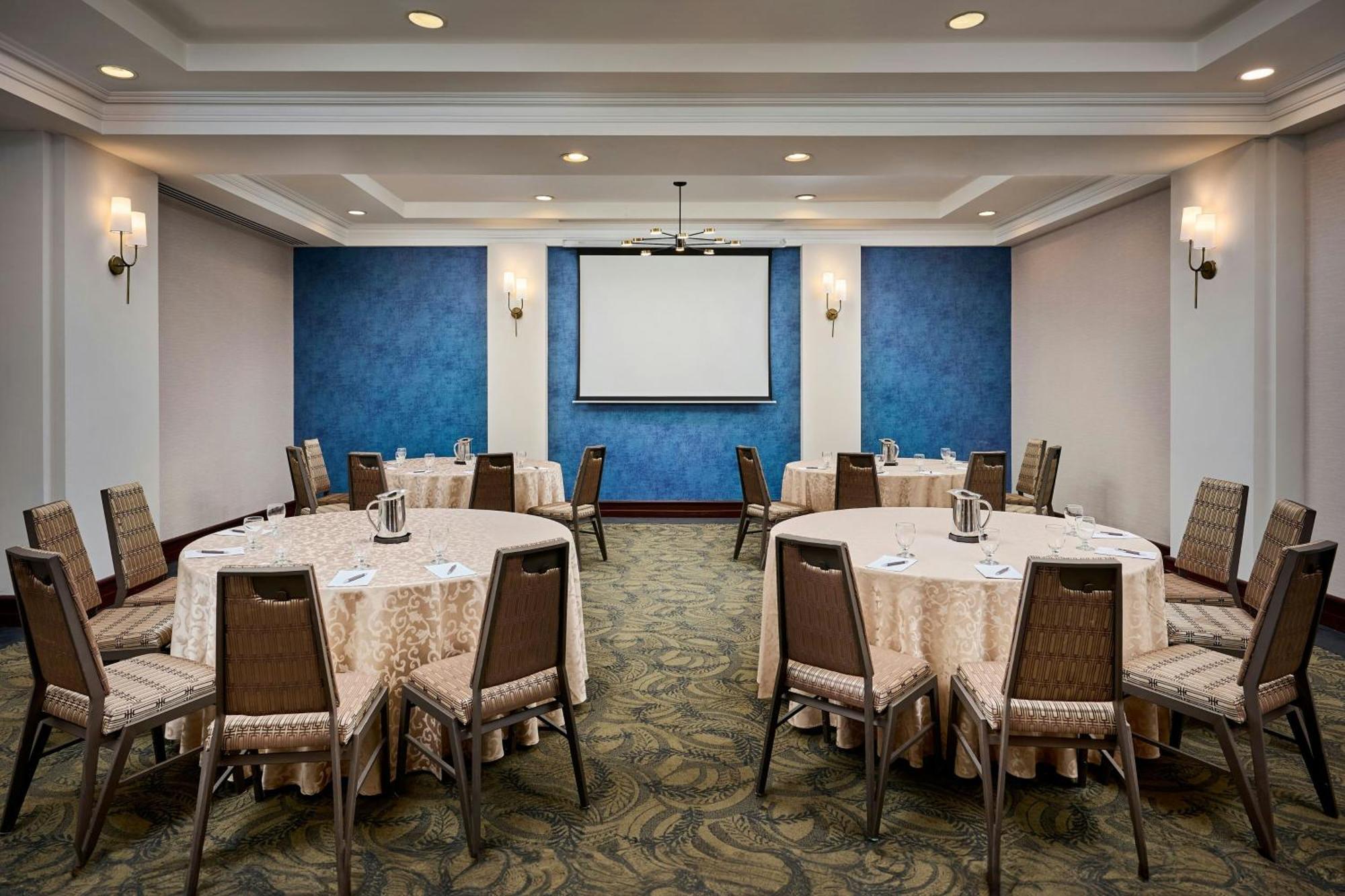 Sheraton Hamilton Hotel Exterior foto